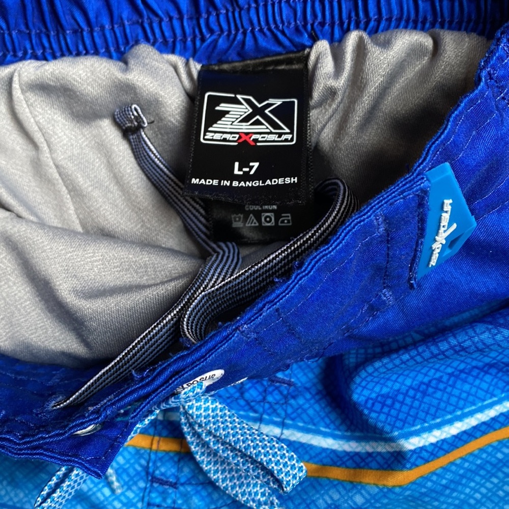 Boys swim trunks - Picture 2 of 8